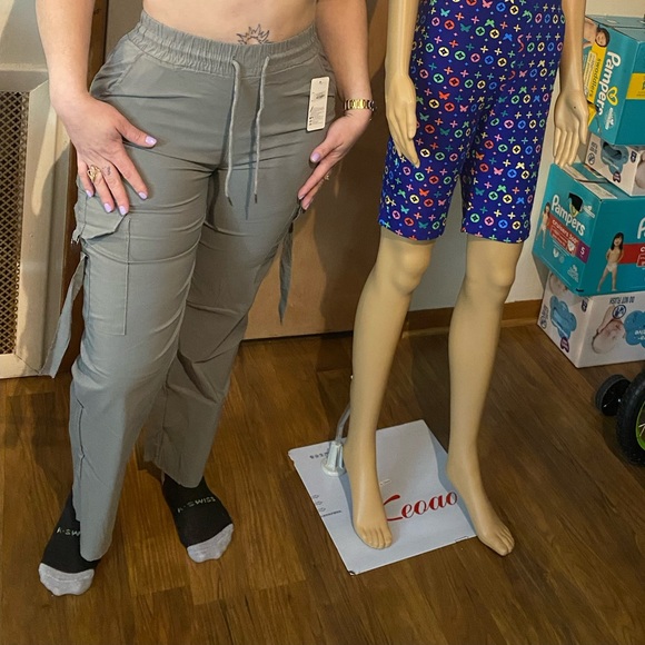 Cargo pants - Picture 3 of 3